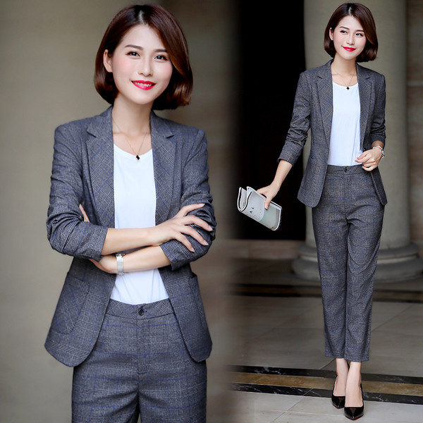 Κομψό γυναικείο σακάκι σε τρία χρώματα