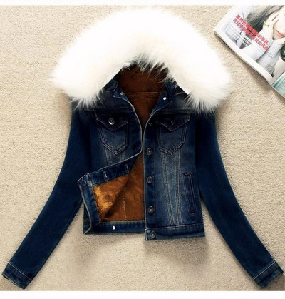 Дамско дънково яке с подплата и пух на яката