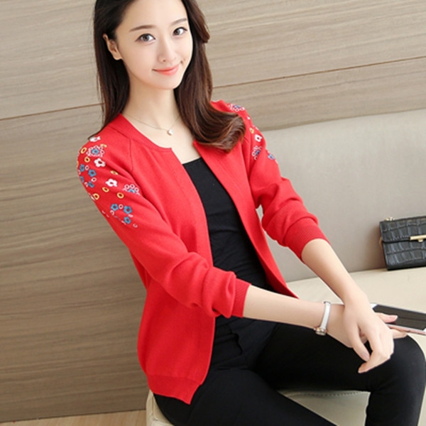 Γυναικεία κομψή ζακέτα  με floral μοτίβα
