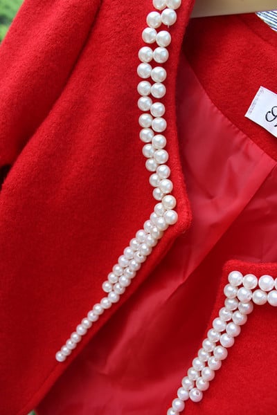 Geaca de dama eleganta cu perle decorative in trei culori