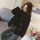 Palton moale de dama cu elemente metalice in doua culori