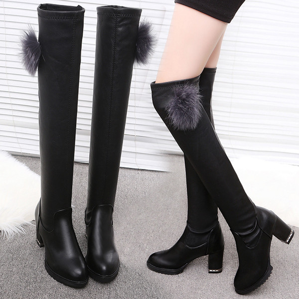 Μοντέρνες γυναικείες  μπότες πάνω από το γόνατο με χοντρό τακούνι  σε μαύρο χρώμα