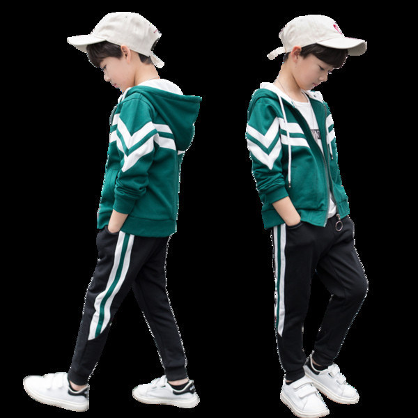 Trening pentru copii pentru baieti in patru culori