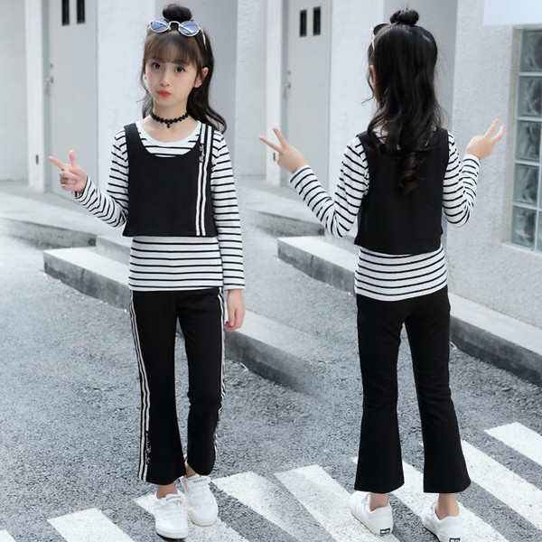 Παιδικό σετ για κορίτσια με δίχρωμη μπορντούρα