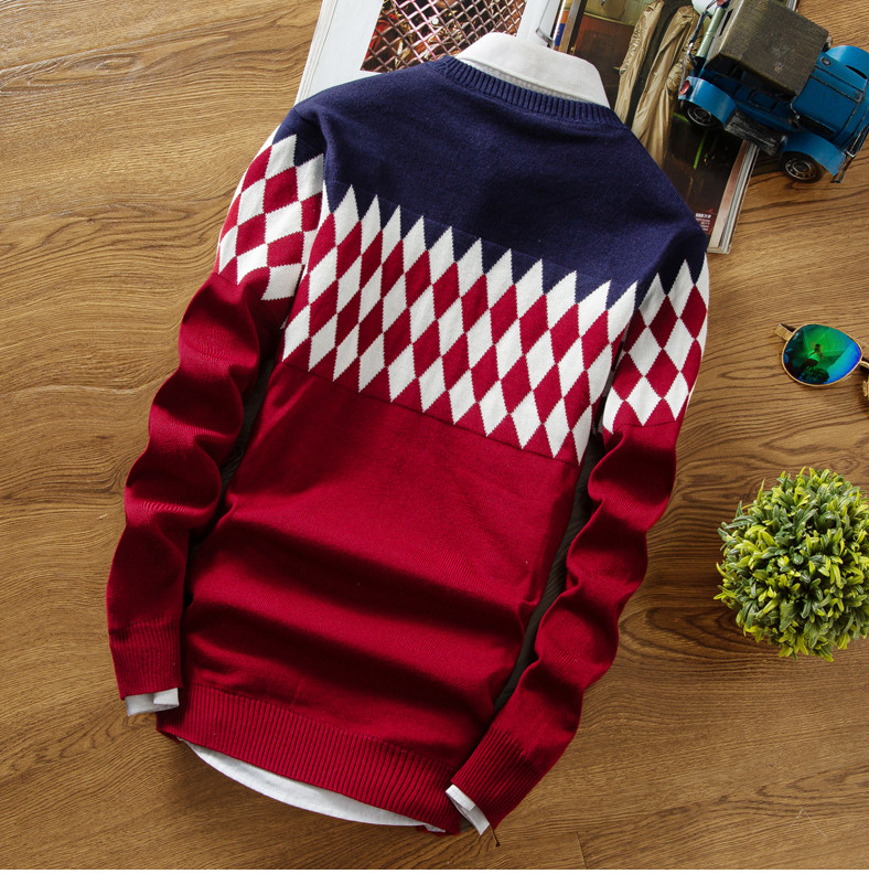 Pulover bărbătesc cu guler în formă de O în mai multe culori