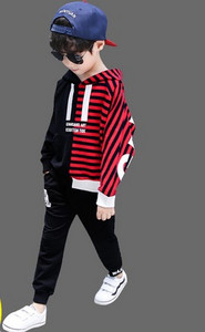 Σύγχρονο παιδικό σετ για δύο αγόρια