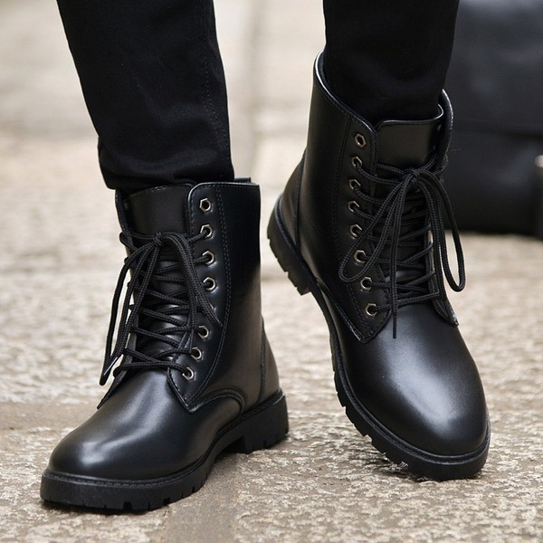 Cizme casual curate pentru bărbați