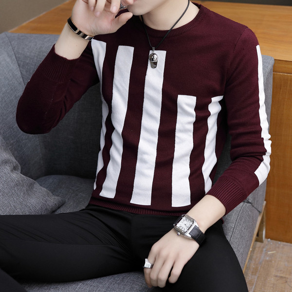 Καθημερινό ανδρικό πουλόβερ σε τέσσερα χρώματα με κολάρο σε σχήμα O