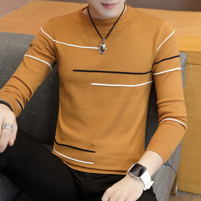 Pulover pentru bărbați potrivit pentru utilizarea de zi cu zi în trei modele - mai multe culori