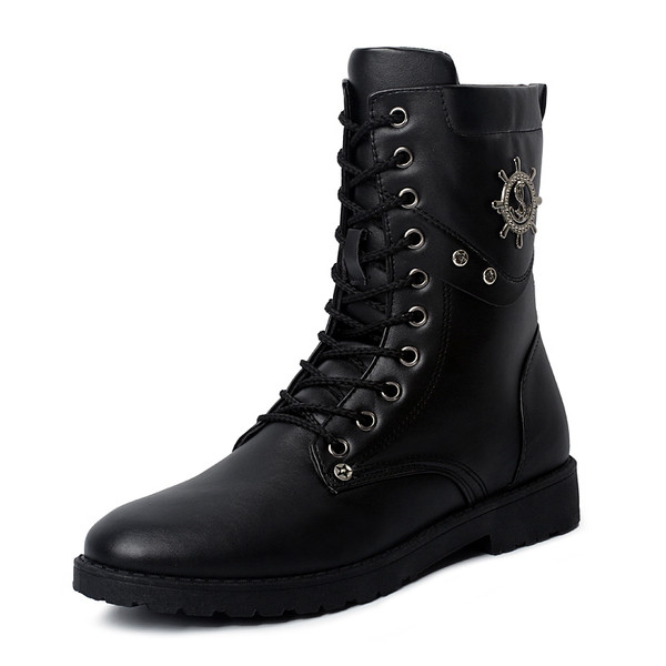 Cizme barbati din piele de culoare neagra cu decor metalic