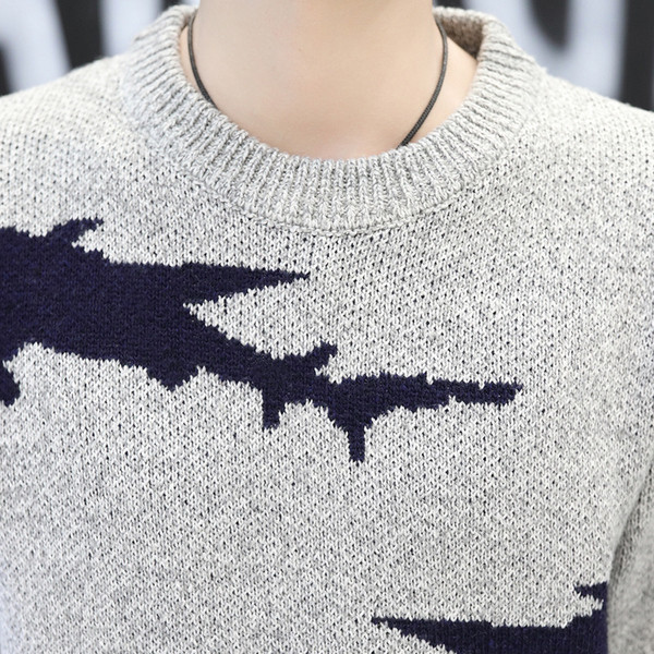 Мъжки пуловер подходящ за ежедневието в няколко цвята - три модела