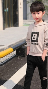 Παιδικό σετ για αγόρια σε τρία χρώματα