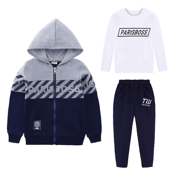 Echipa de copii pentru baieti in trei parti in trei culori