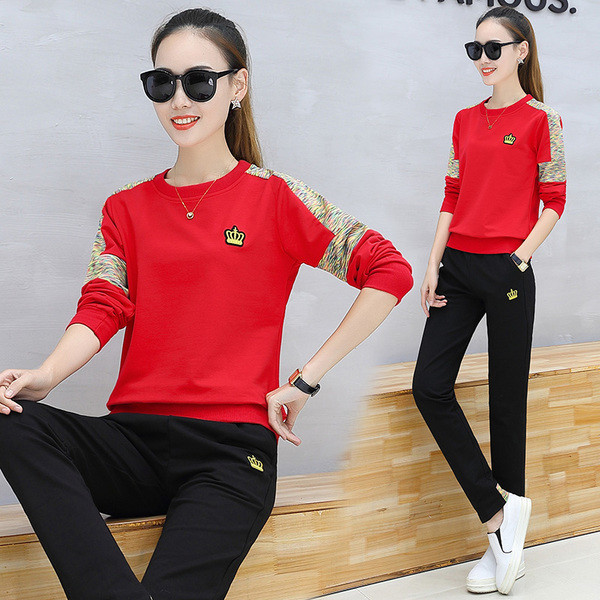 Set sport modern de dama din doua piese cu broderie in mai multe culori