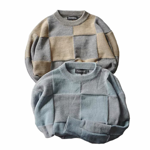 Πουλόβερ ανδρικό σε ανοιχτό χρώμα, κατάλληλο για τη καθημερινή ζωή