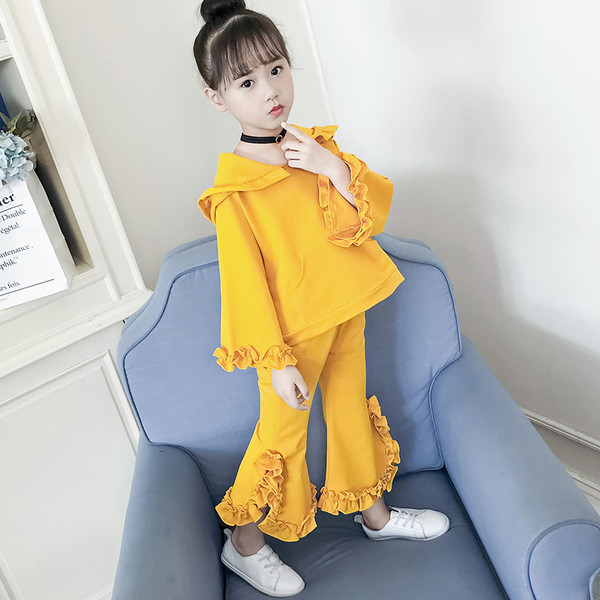 Παιδικό σετ για κορίτσια με κουκούλα σε τρία χρώματα