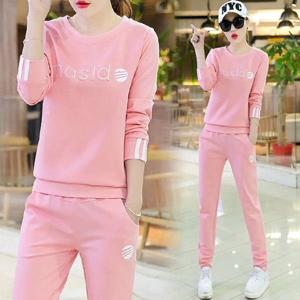 Μοντέρνο γυναικείο σετ  από δύο κομμάτια σε τέσσερα χρώματα