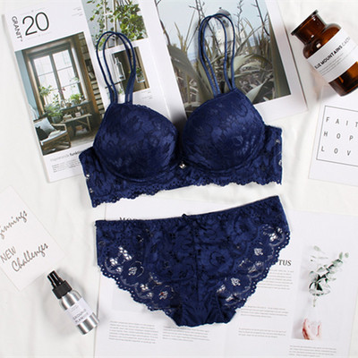 Γυναικεία εσώρουχα σε πέντε χρώματα