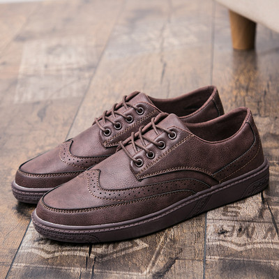 Ανδρικά υποδήματα τρία μοντέλα οικολογικού δέρματος