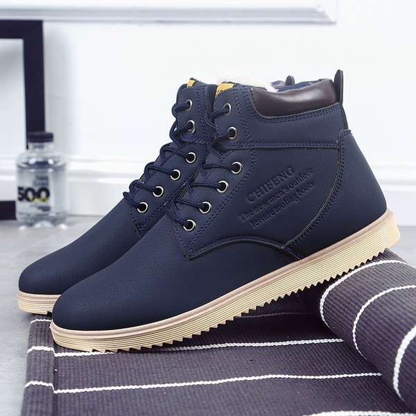 Cizme barbatesti in mai multe culori cu inscriptie in trei modele