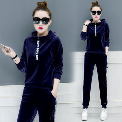 Κομψή γυναικεία αθλητική σειρά από δύο μέρη με απαλό κάλυμμα σε διάφορα χρώματα