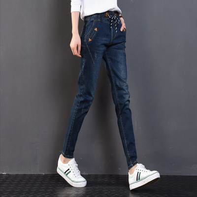 Γυναικεία τζιν με ψηλή ελαστική μέση