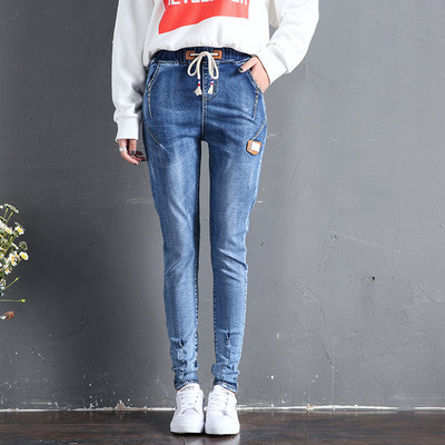 Γυναικεία τζιν με ψηλή ελαστική μέση