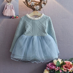 Κομψό παιδικό φόρεμα με τούλι σε τρία χρώματα