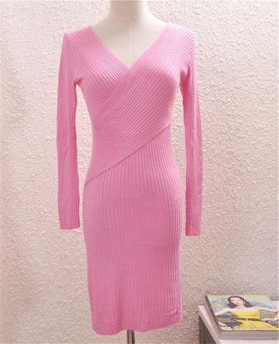 Μοντέρνο γυναικείο φόρεμα με ντεκολτέ σε σχήμα V σε διάφορα χρώματα