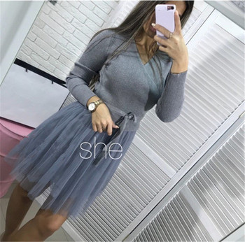 Rochie moderna de dama cu decolteu in V si tul in mai multe culori