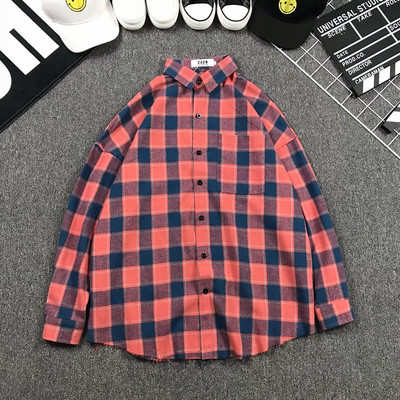 Ανδρικό πουκάμισο σε δύο χρώματα, κατάλληλο για τη καθημερινή ζωή