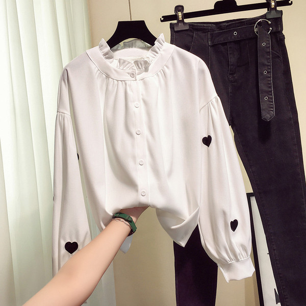 Cămașă de damă NOUĂ cu mâneci largi și inimioare brodate - trei culori