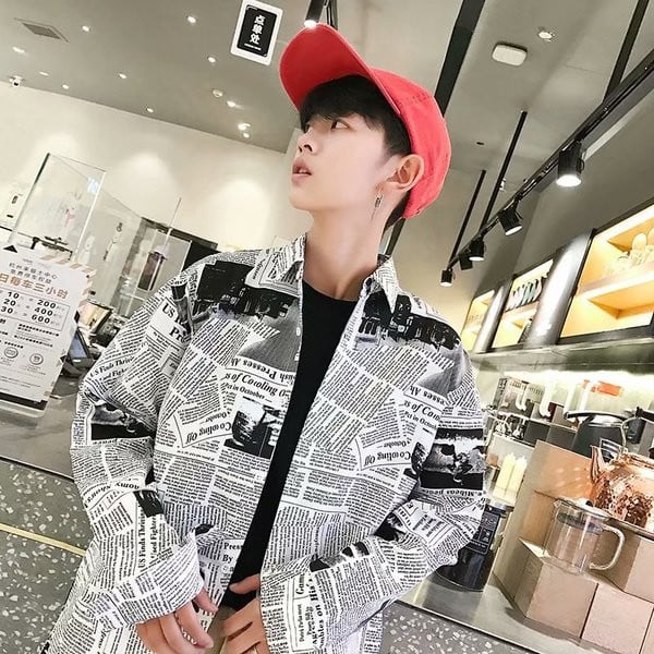 Un model interesant de cămașă bărbătească în două culori