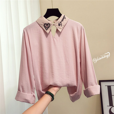 Γυναικεία πουκάμισα με κεντήματα του περιλαίμιου σε ροζ, λευκό και μπλε χρώμα