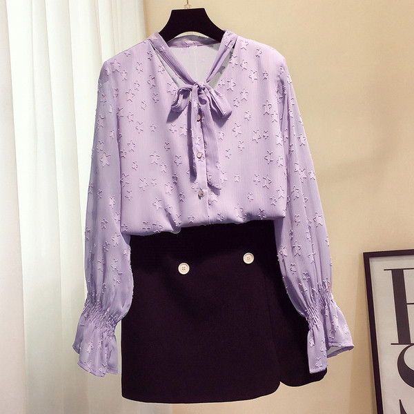 Cămașă elegantă de damă cu stele în alb și violet