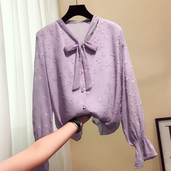 Cămașă elegantă de damă cu stele în alb și violet