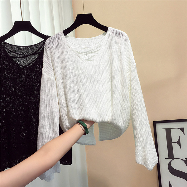 Γυναικείο πουλόβερ με V-λαιμόκοψη σε τέσσερα χρώματα