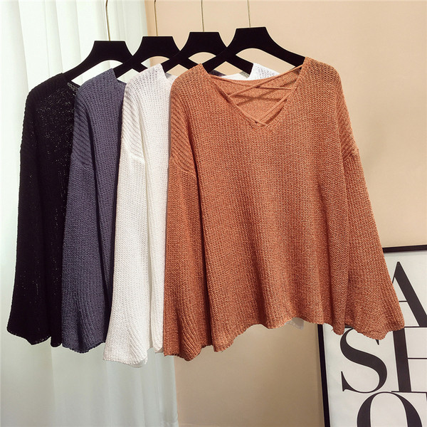 Γυναικείο πουλόβερ με V-λαιμόκοψη σε τέσσερα χρώματα