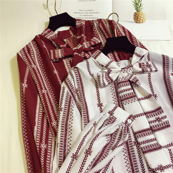 Cămașă unică de damă cu broderie și panglică - trei culori