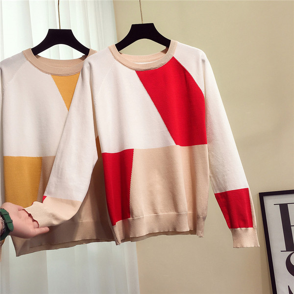 Γυναικεία πουλόβερ με ντεκολτέ σε σχήμα Τ σε τρία χρώματα