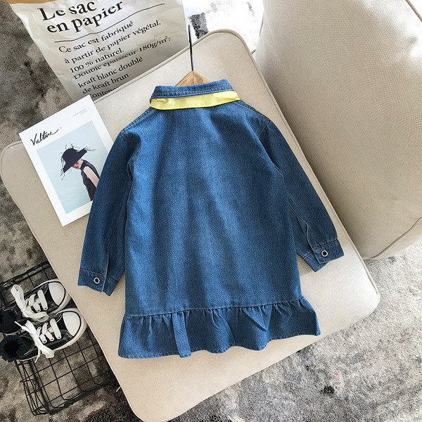 Modern gyerek farmer ruha - kivágott modell