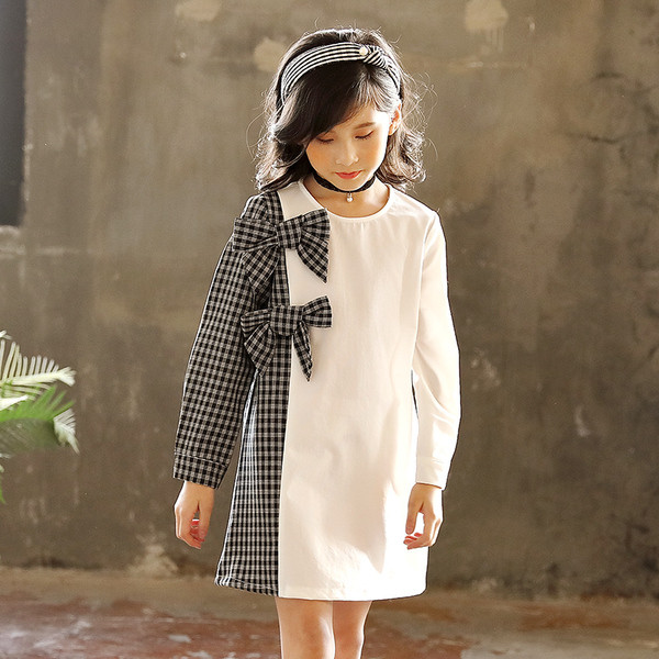 Rochie casual pentru copii alb cu maneci lungi si panglici