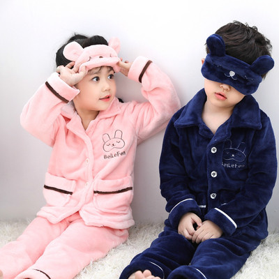 Детски пижами подходящи за момичета и момчета-няколко модела