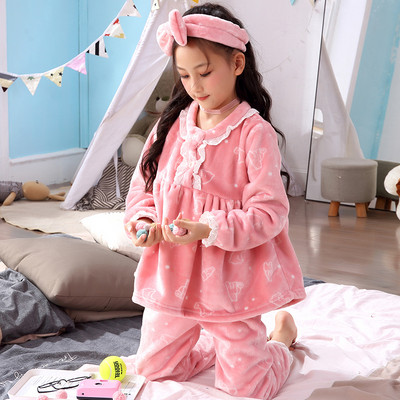 Детски пижами подходящи за момичета и момчета-няколко модела