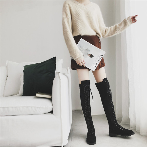 Ghete de dama moderne cu sireturi in patru culori