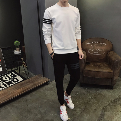 Set sport barbati din doua piese in mai multe modele