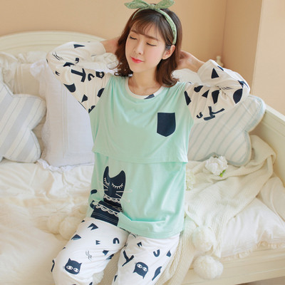 Pijamale de dama cu diferite aplicatii