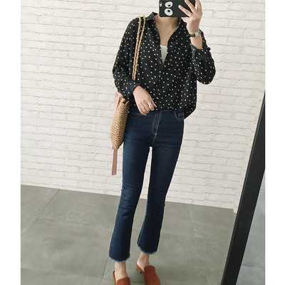 Cămașă modernă de damă în două culori de puncte