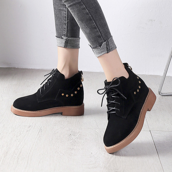 Cizme de dama elegante din piele intoarsa cu ochiuri in trei culori