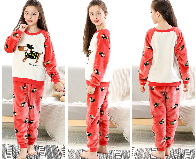 Pijamale copii fetite cu aplicatii